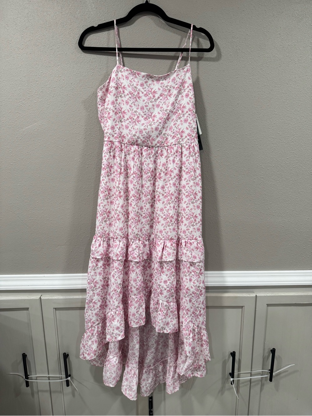 NWT Trixxi Floral Pink High-Low Sundress with Back Cutouts - Picture 2 of 7
